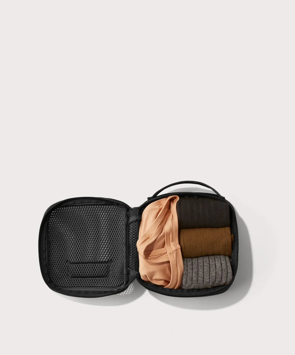 Roma Packing Cube in Carbon Air Mesh, Small