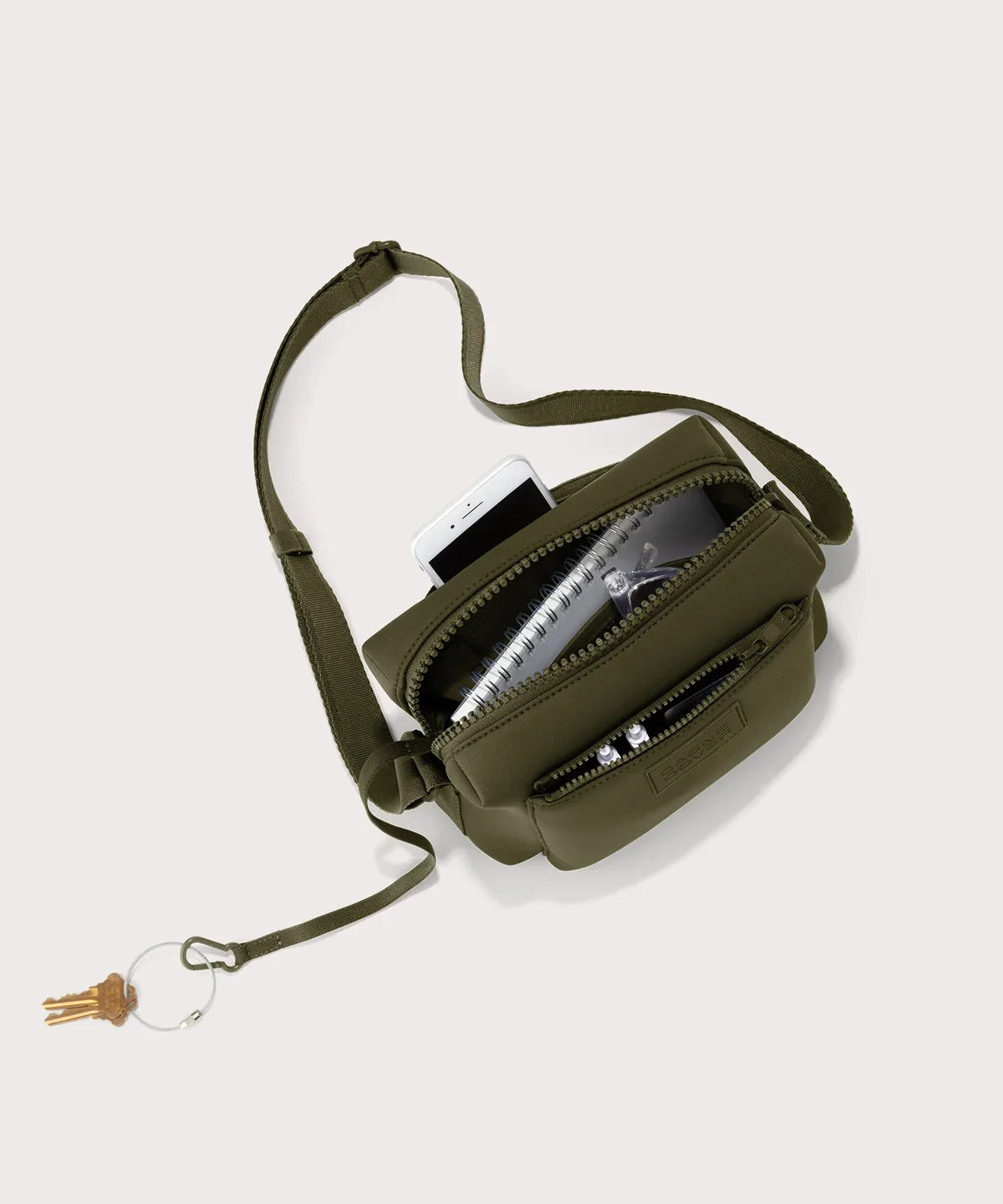 Micah Crossbody in Dark Moss
