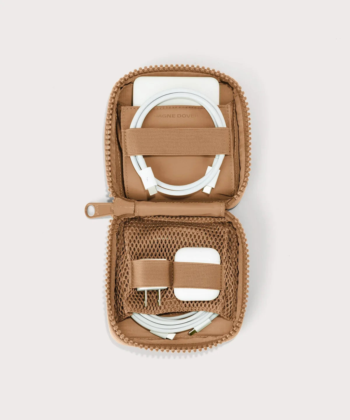 Arlo Tech Organizer in Camel, Small