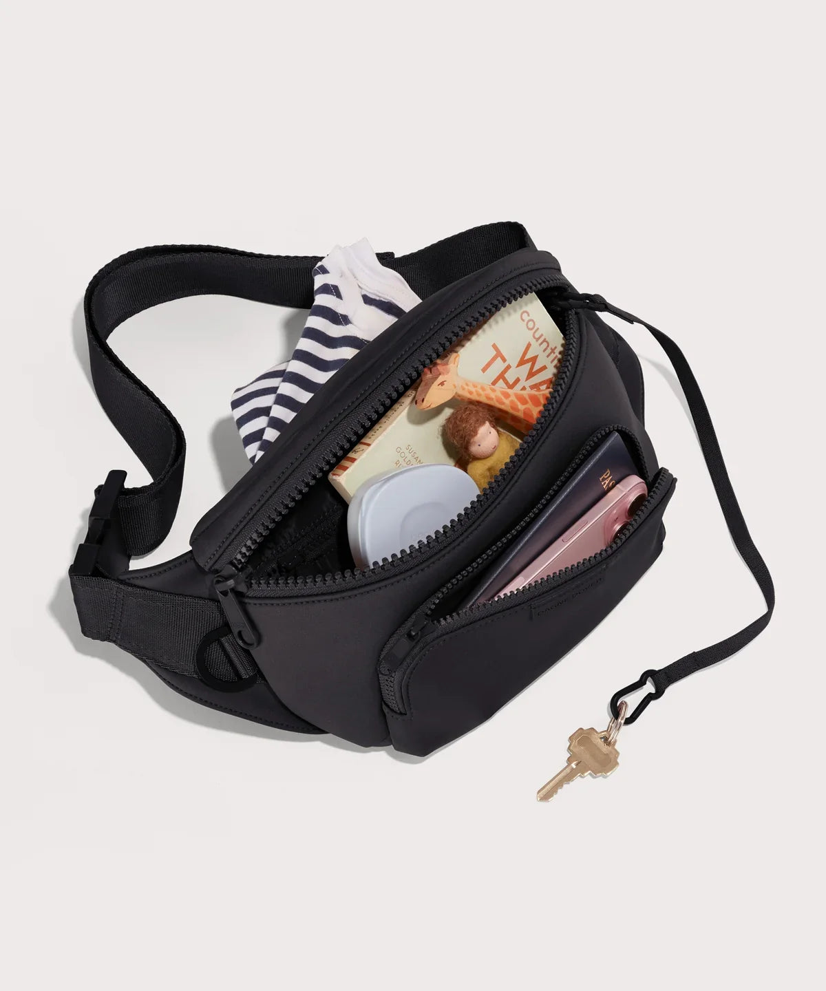 Jax Large Fanny Pack in Onyx