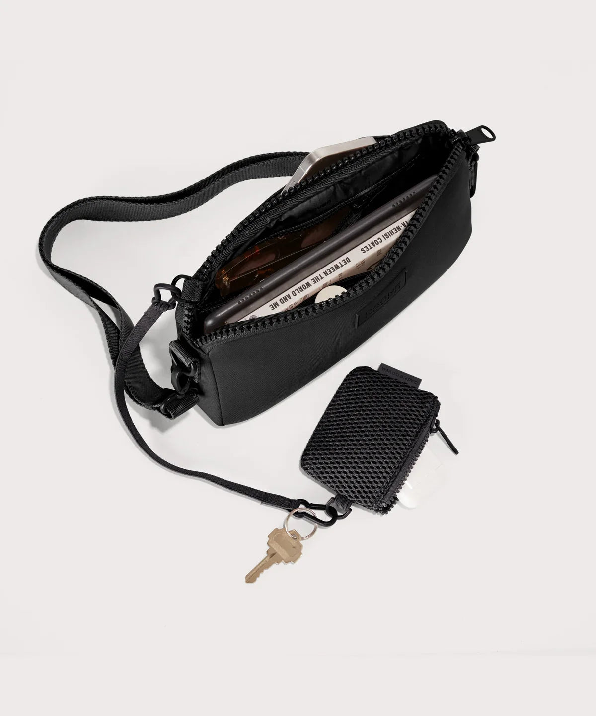 Nora Shoulder Bag in Onyx